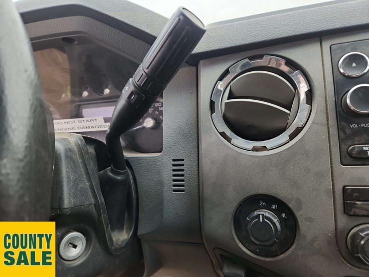 2012-ford-f550-image-15