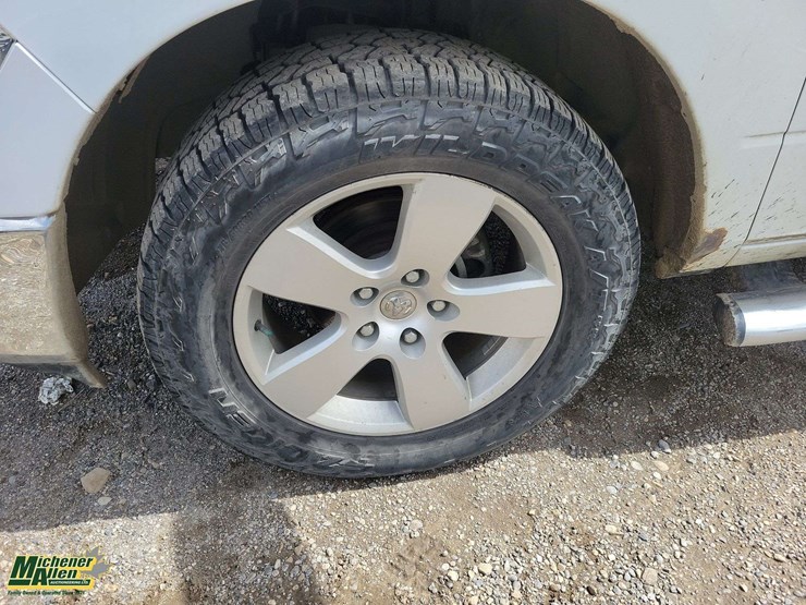 2010-dodge-ram-1500-image-32