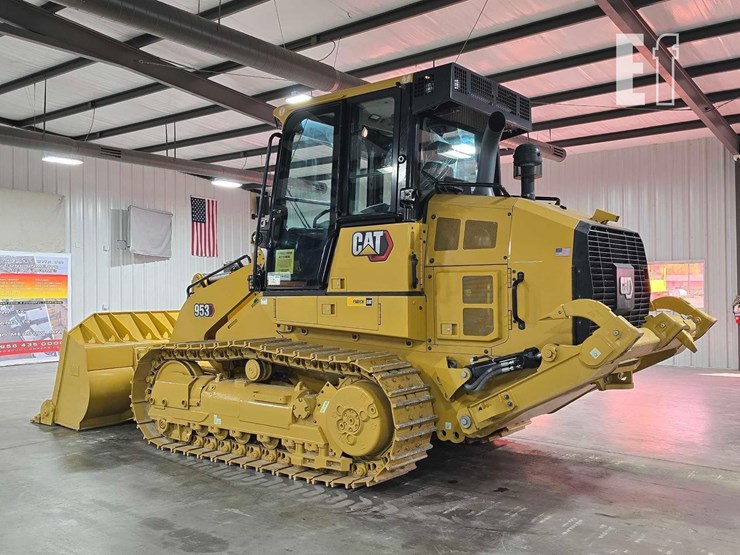 caterpillar-953-image-4
