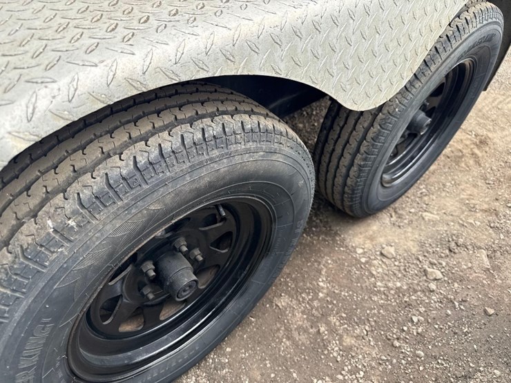 2005-cargo-wells-image-6