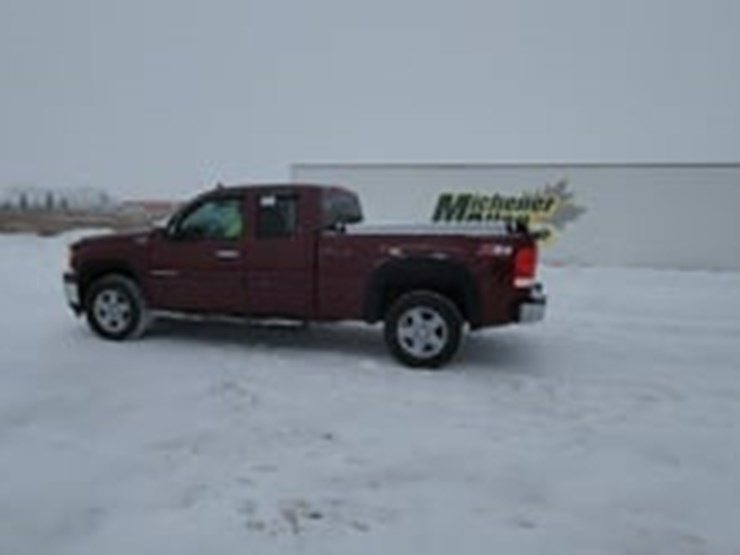 2013-gmc-sierra-1500-slt-image-5