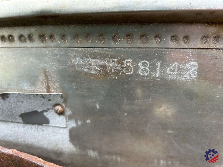 antique-bullnose-28ft-s/a-pup-trailer-image-1