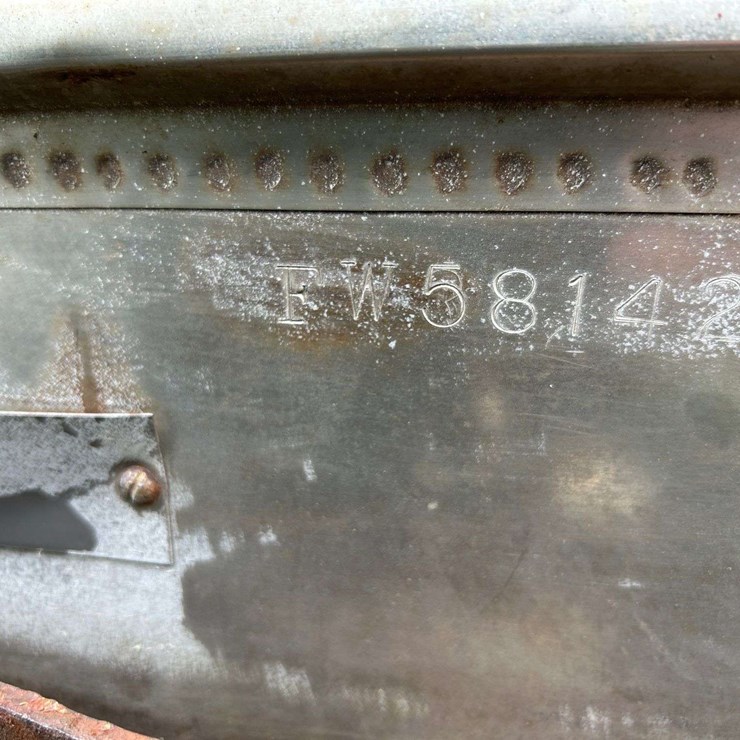 Antique Bullnose 28ft S/A Pup trailer