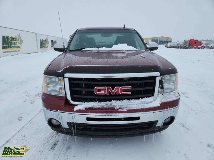 2013-gmc-sierra-1500-slt-image-7