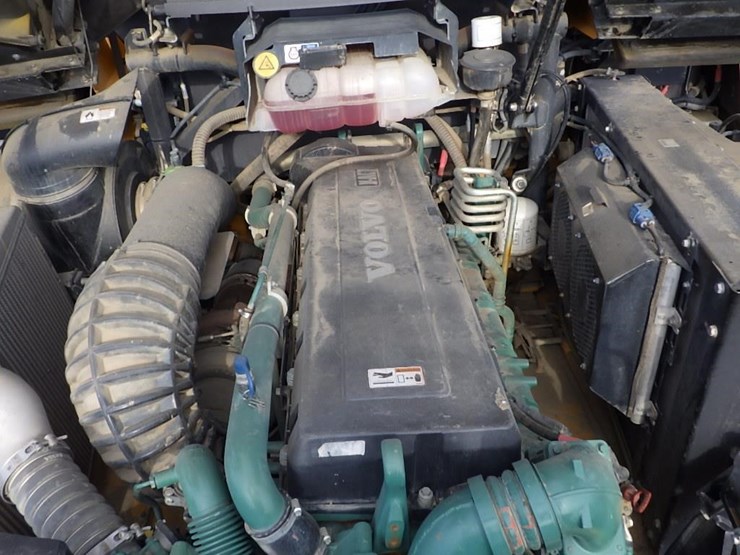 2018-volvo-a45g-image-33