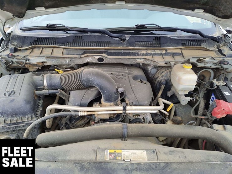 2016-dodge-2500-image-27