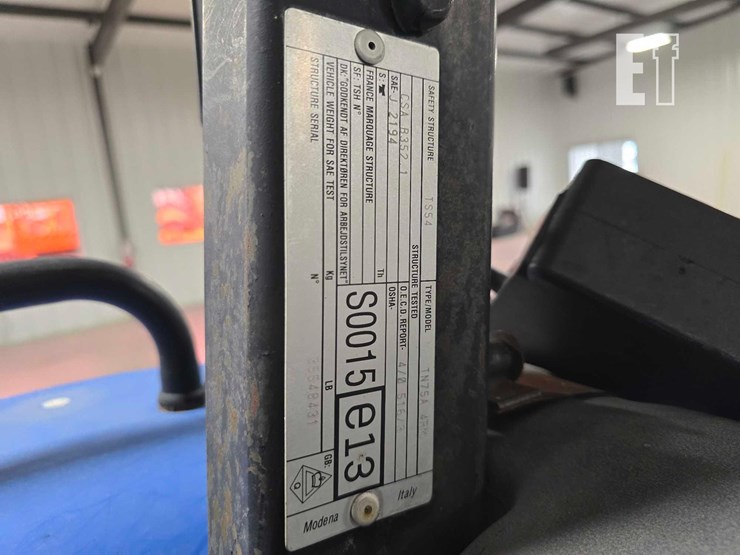 new-holland-tn75a-image-33