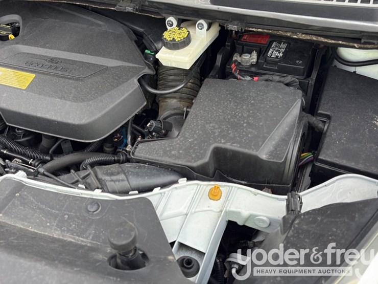 2014-ford-escape-image-42