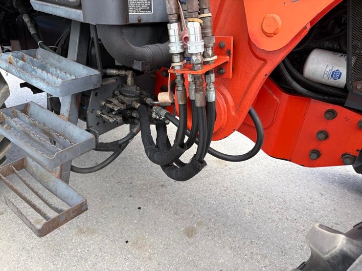 kubota-m126x-image-32