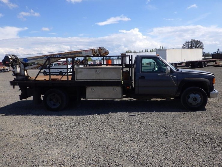 1996-gmc-3500-image-4