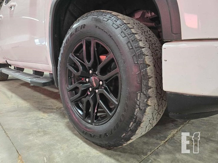 2021-gmc-sierra-1500-image-21