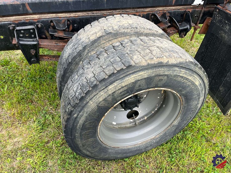 1986-chevrolet-c70-image-13