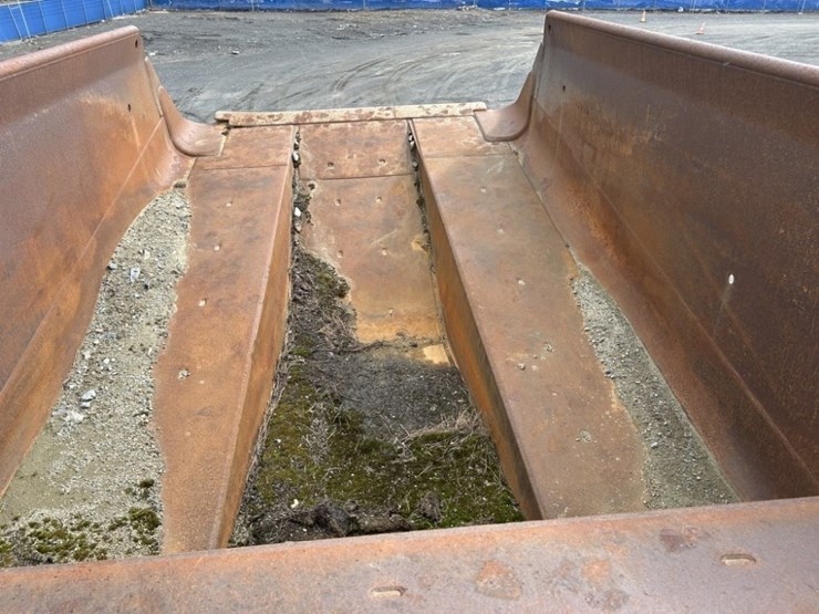 2012-caterpillar-ad55b-image-44