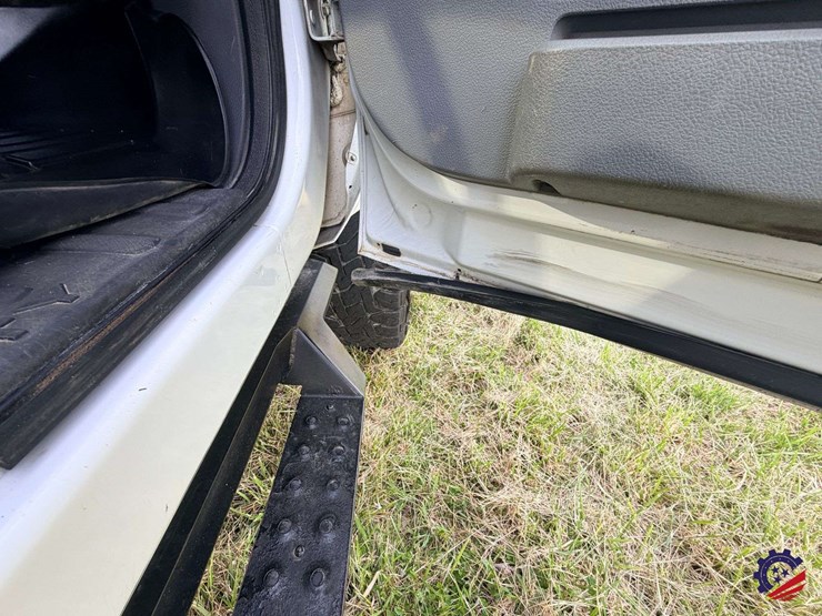 2015-ford-f250-image-32