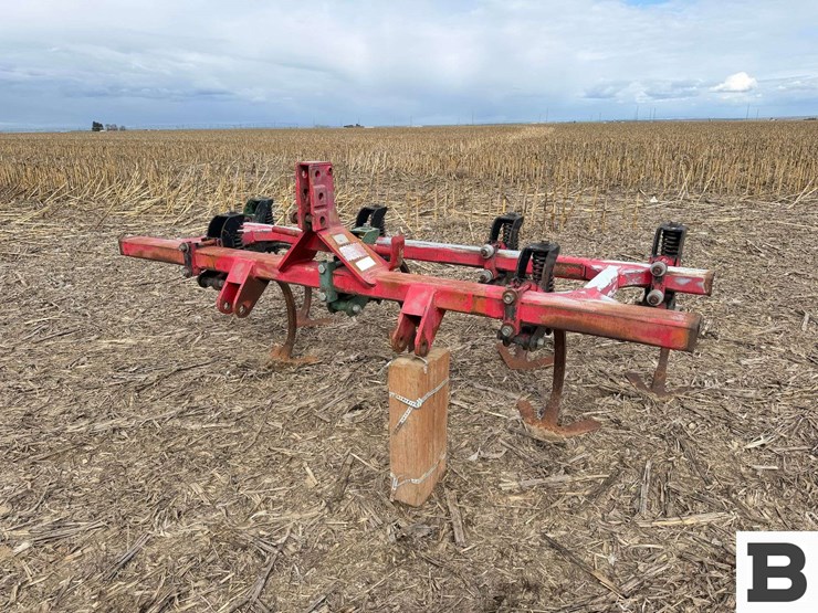 custom-cut-3pt-cultivator-toolbar-image-1