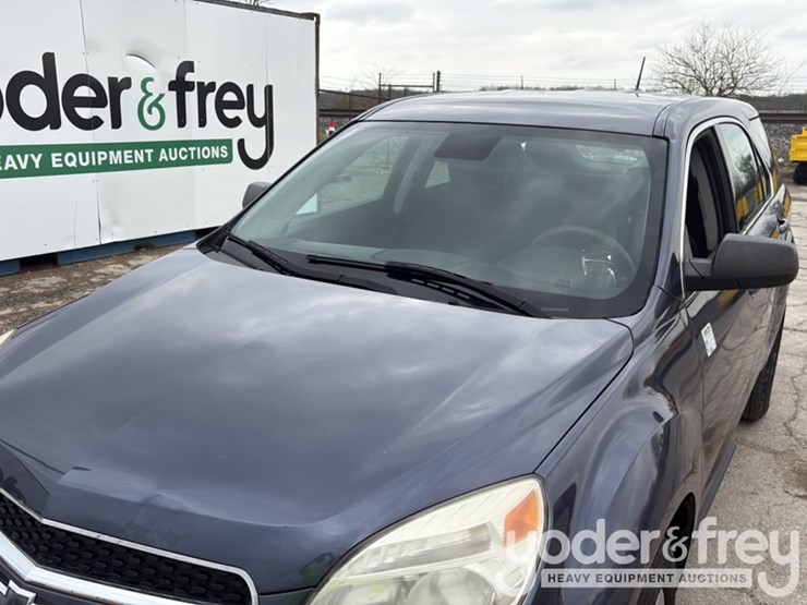 2014-chevrolet-equinox-image-35