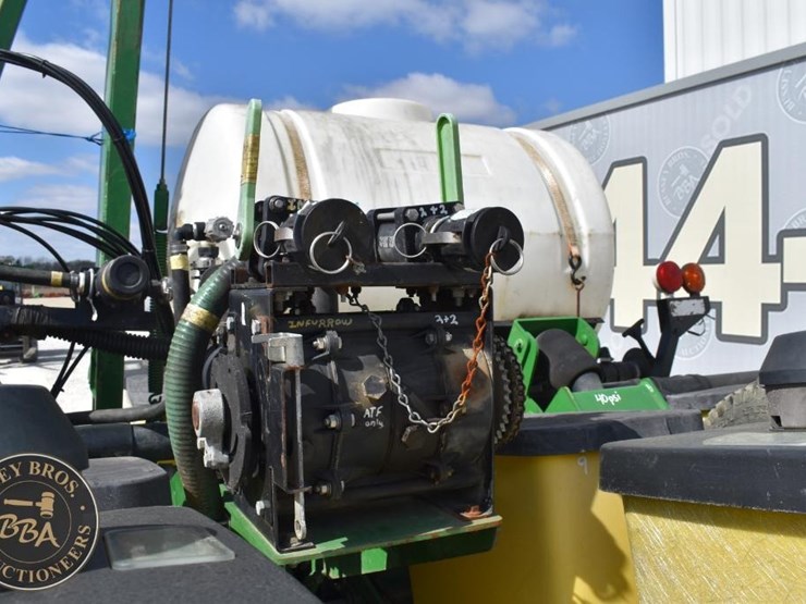 john-deere-7200-image-18