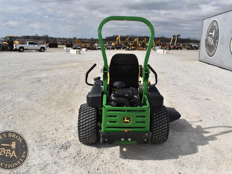 2024-john-deere-z930m-image-4