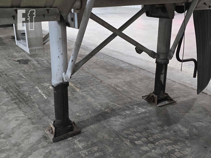 1994-polar-tank-image-18