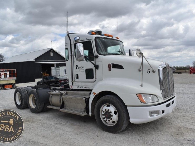2014-kenworth-t660-image-7