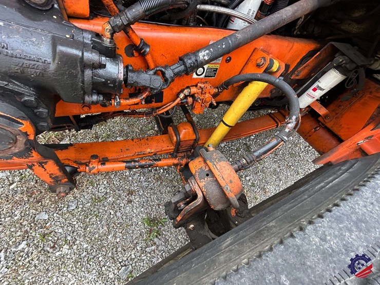 2005-kenworth-t300-image-92