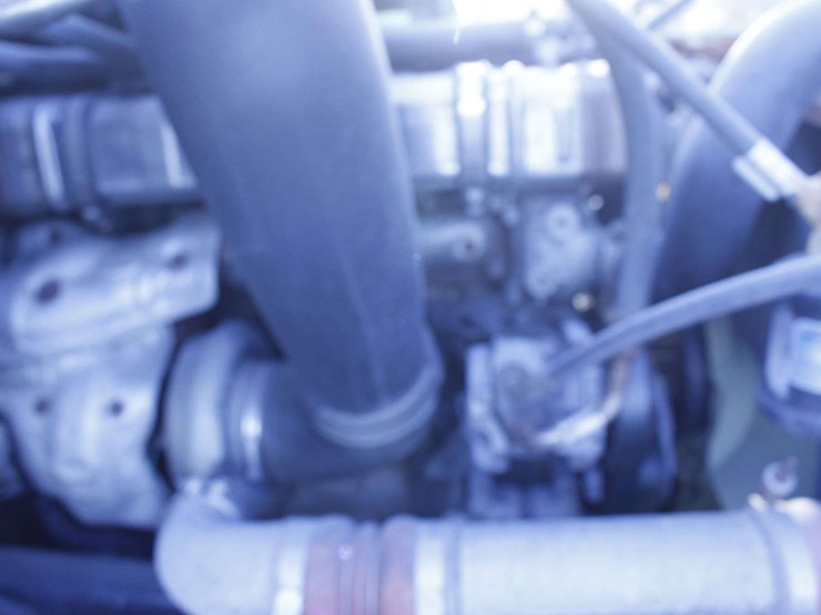 2018-freightliner-cascadia-126-image-37