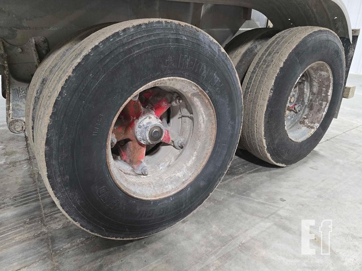 1974-1974-38-foot-tank-trailer-6238-image-18