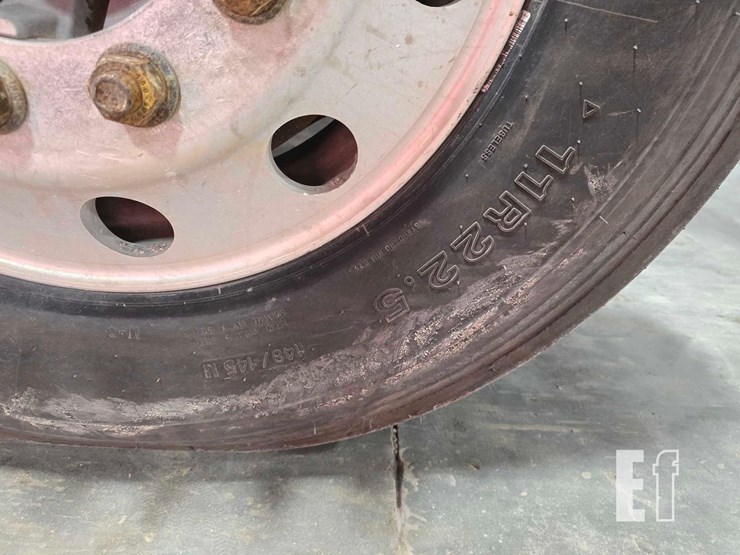 2014-international-prostar-image-29