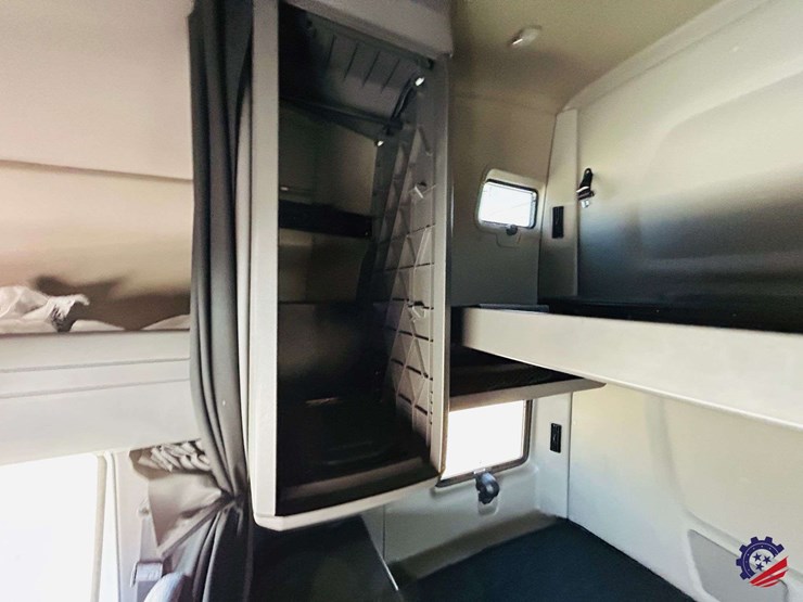 2024-international-lt62f-t/a-truck-tractor-image-91