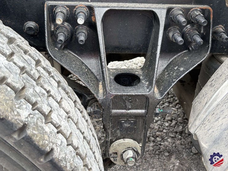 2024-international-hx520-image-52