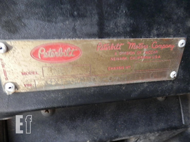 1988-peterbilt-357-image-14