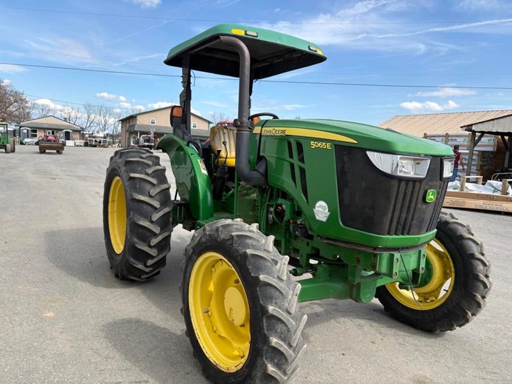 john-deere-5065e-image-5
