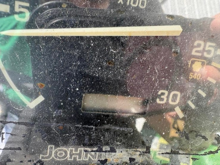 john-deere-4710-image-20