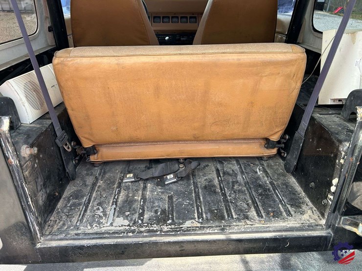 1994-jeep-wrangler-image-81