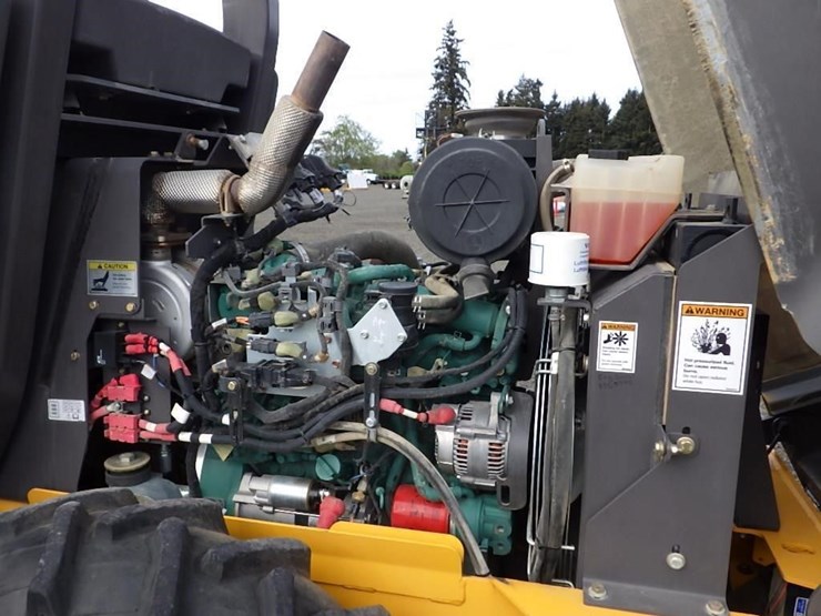 2019-volvo-sd45b-image-27