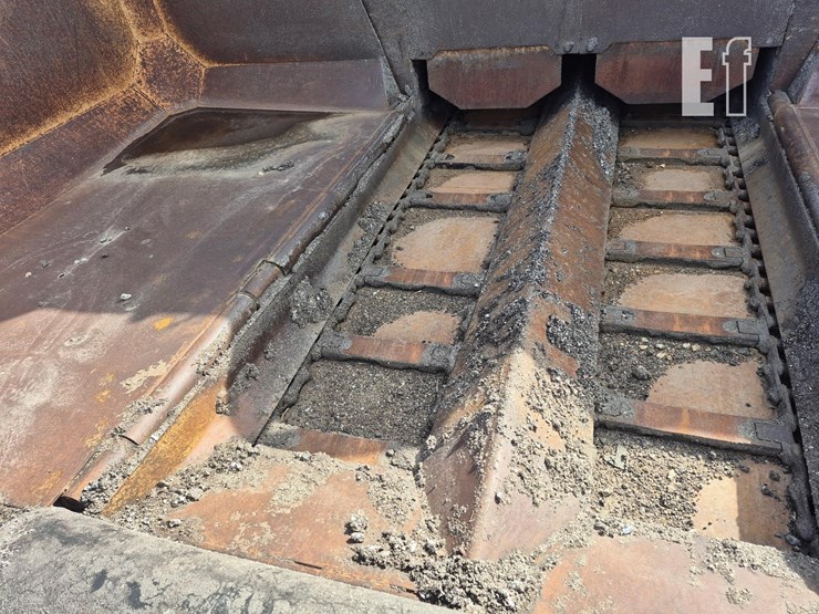 caterpillar-8ft-vip-screed-3207-image-3