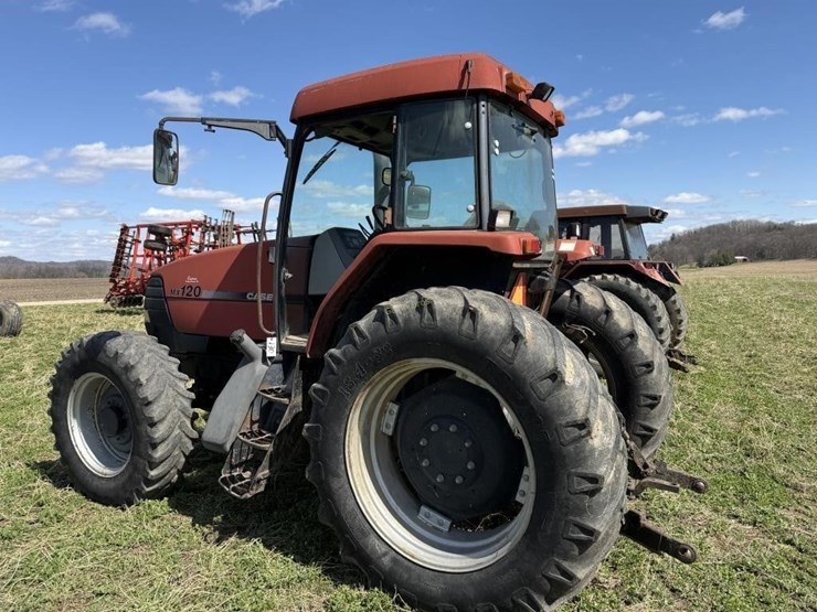 case-ih-mx120-image-5