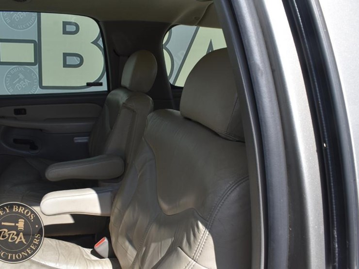 2001-gmc-yukon-xl-image-24