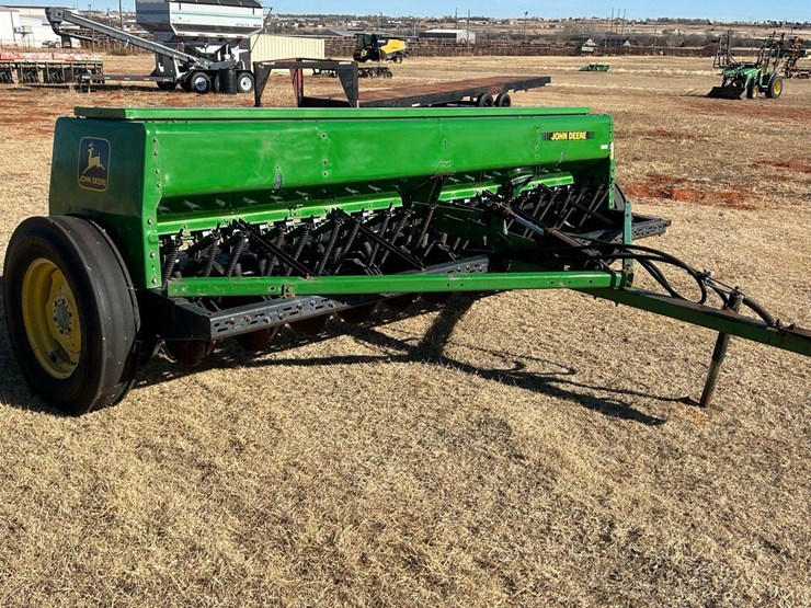 john-deere-450-image-2