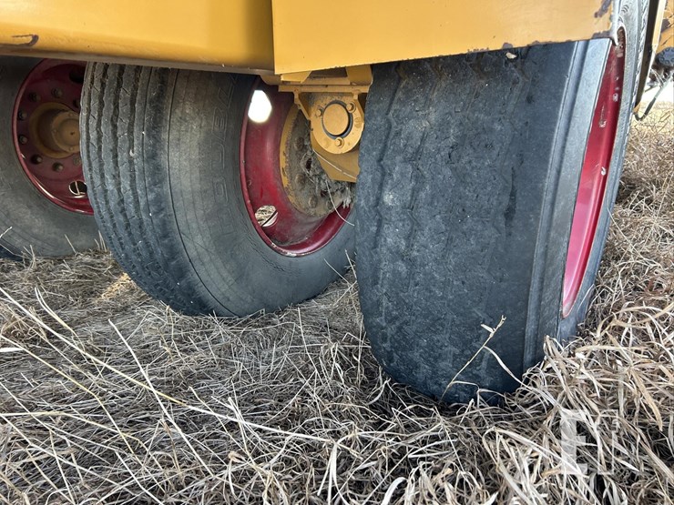 haybuster-cmf830-image-29