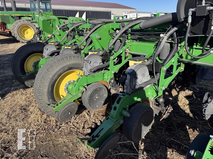john-deere-1770-image-59
