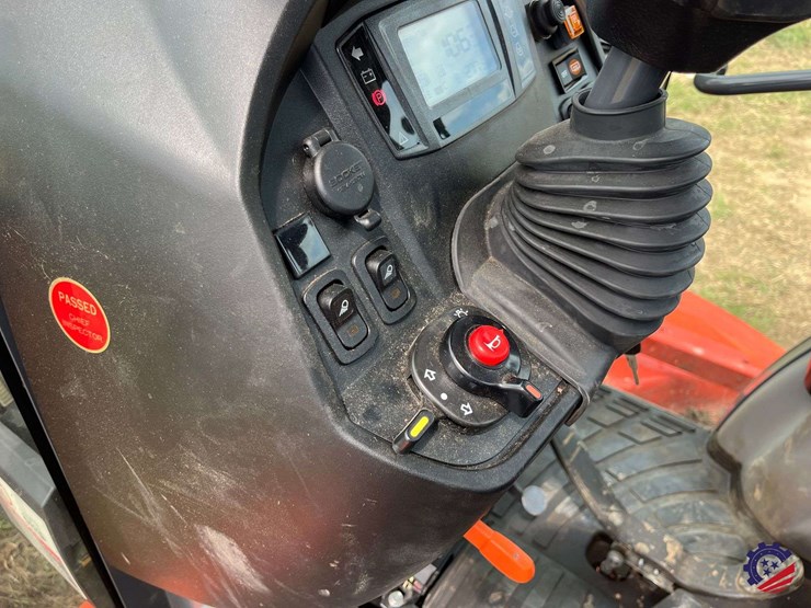 2022-kubota-lx2610hsd-image-72