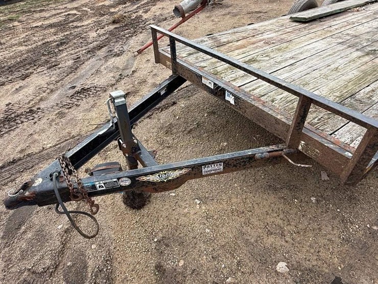 2015-h-&-h-tandem-axle-trailer-image-6