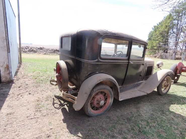 1930-ford-2dr-sedan-image-6