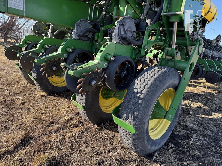 john-deere-1770-image-19