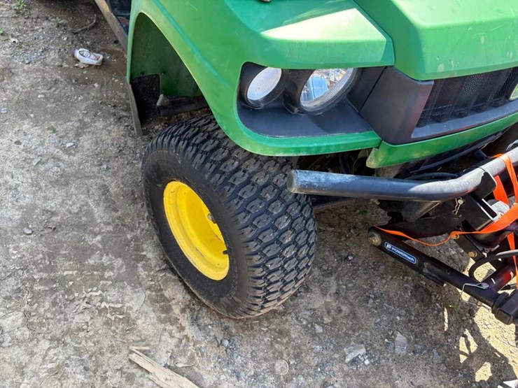 john-deere-gator-image-5