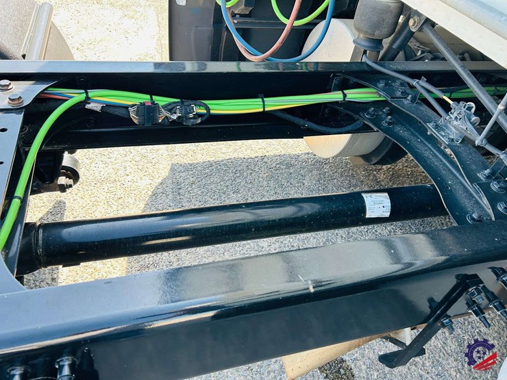 2024-international-lt62f-t/a-truck-tractor-image-68