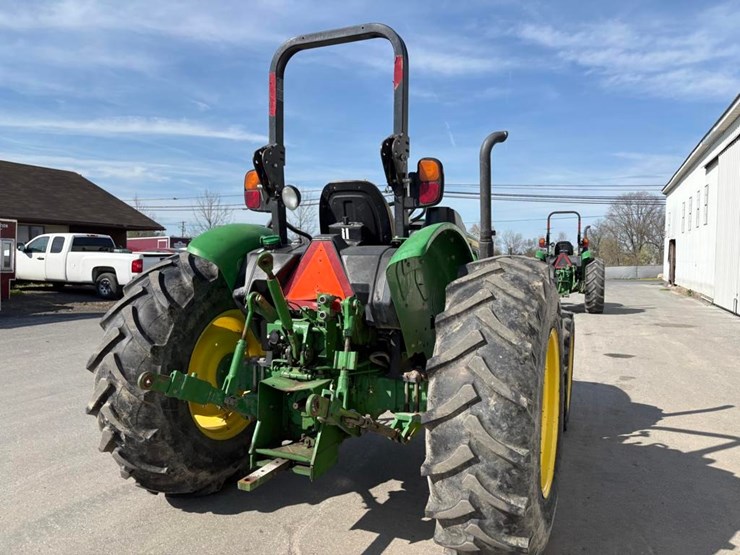 john-deere-5075e-image-10