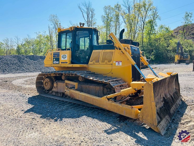 2022-komatsu-d65px-18-image-7