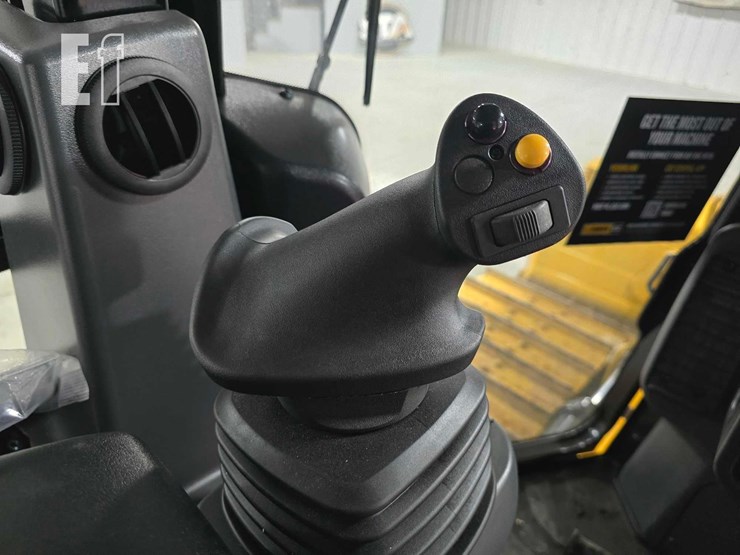 2002-caterpillar-d3-lgp-image-17